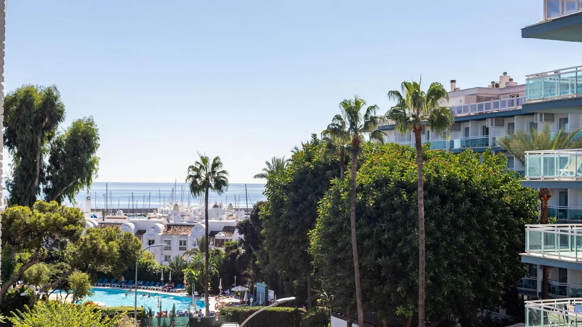 Montecarlo Beach Apartment Benalmadena